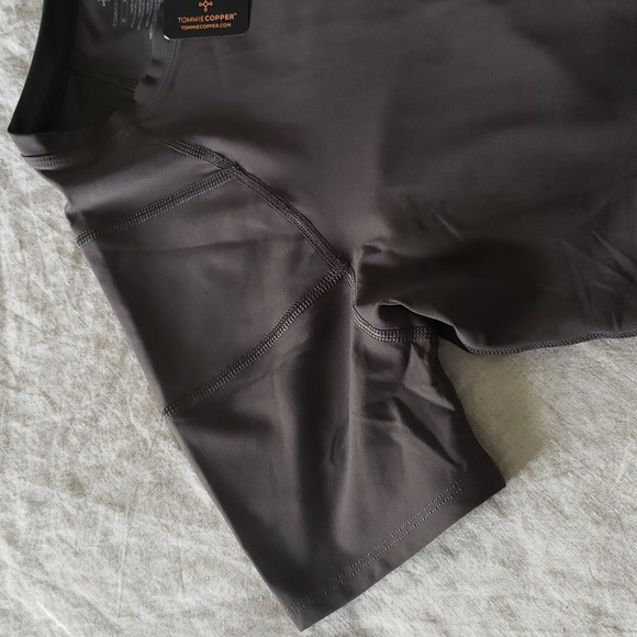 Tommie  Copper top - Picture 8 of 15